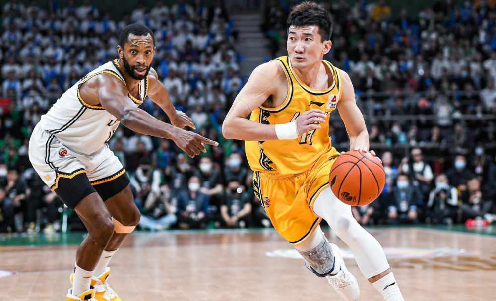 爱游戏中国官网Rookie焦点对战，浓眉哥与60激战加拿大队分钟，出色发挥胜负难料！