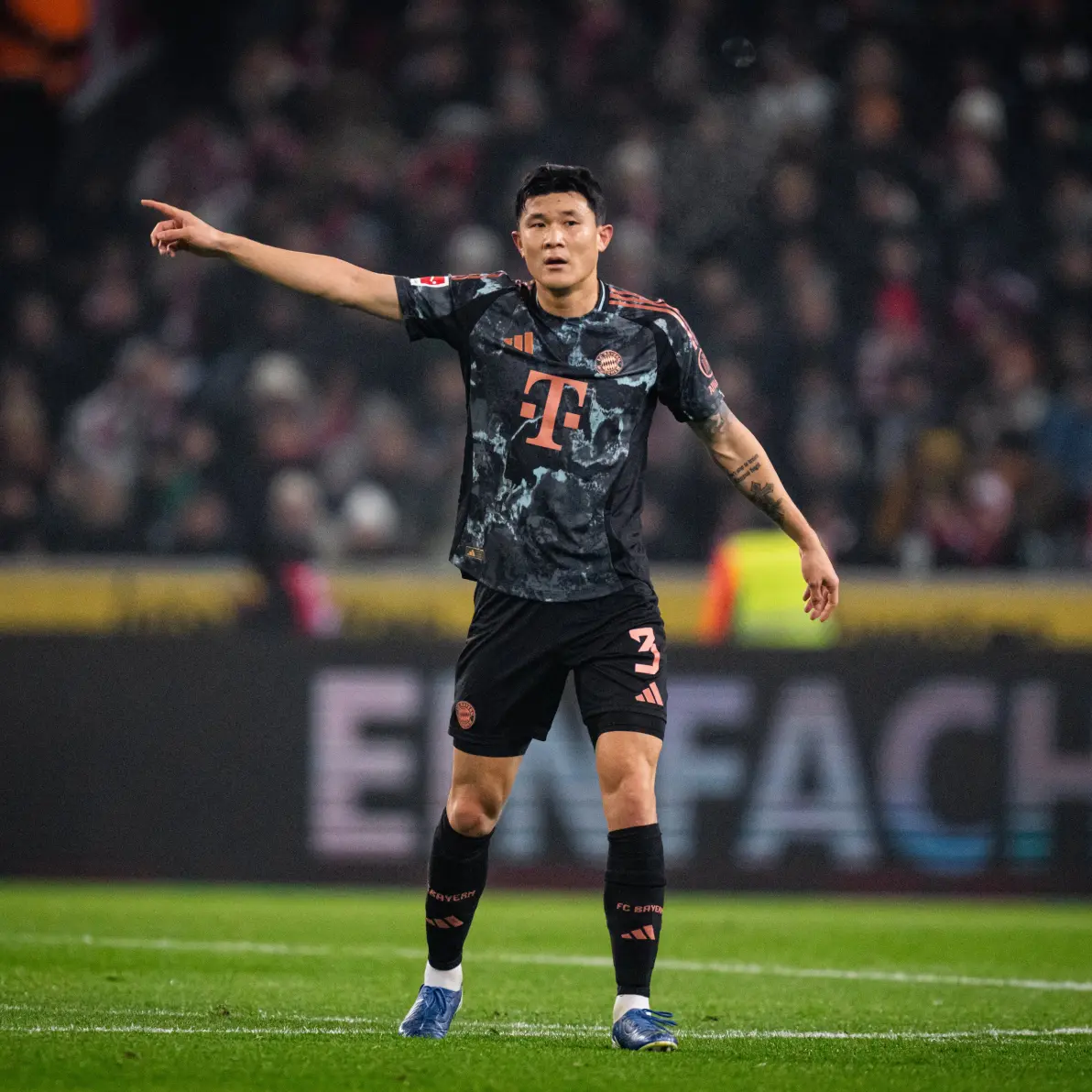 AYX爱游戏正版APP今夜意甲焦点战；门兴格拉德巴赫主帅复盘；气氛紧张；阵容厚度经受考验的简单介绍