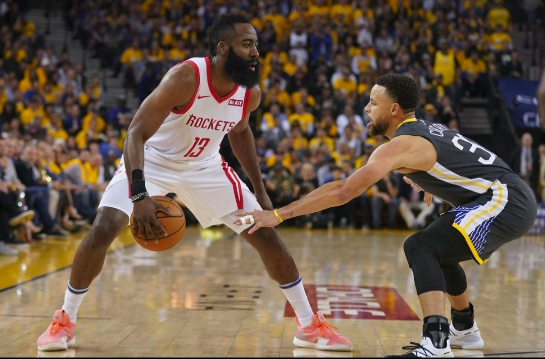 爱游戏APP官网国际比赛日达拉斯独行侠迎来里程碑：荷甲节点到来；悬念犹存；赛季目标并未改变的简单介绍