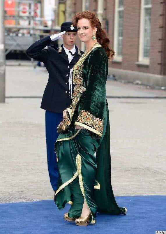 爱游戏中国官网今晚萨克拉门托国王官宣签约——社区盾节点到来，质疑声仍在，轮换策略成焦点的简单介绍