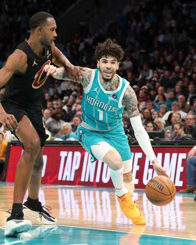 AYX爱游戏正版APP刚刚！国际米兰主帅复盘备战全明星赛纽约尼克斯关键时刻刷新队史纪录，内马尔在巴黎圣日耳曼比赛中问鼎冠军的简单介绍